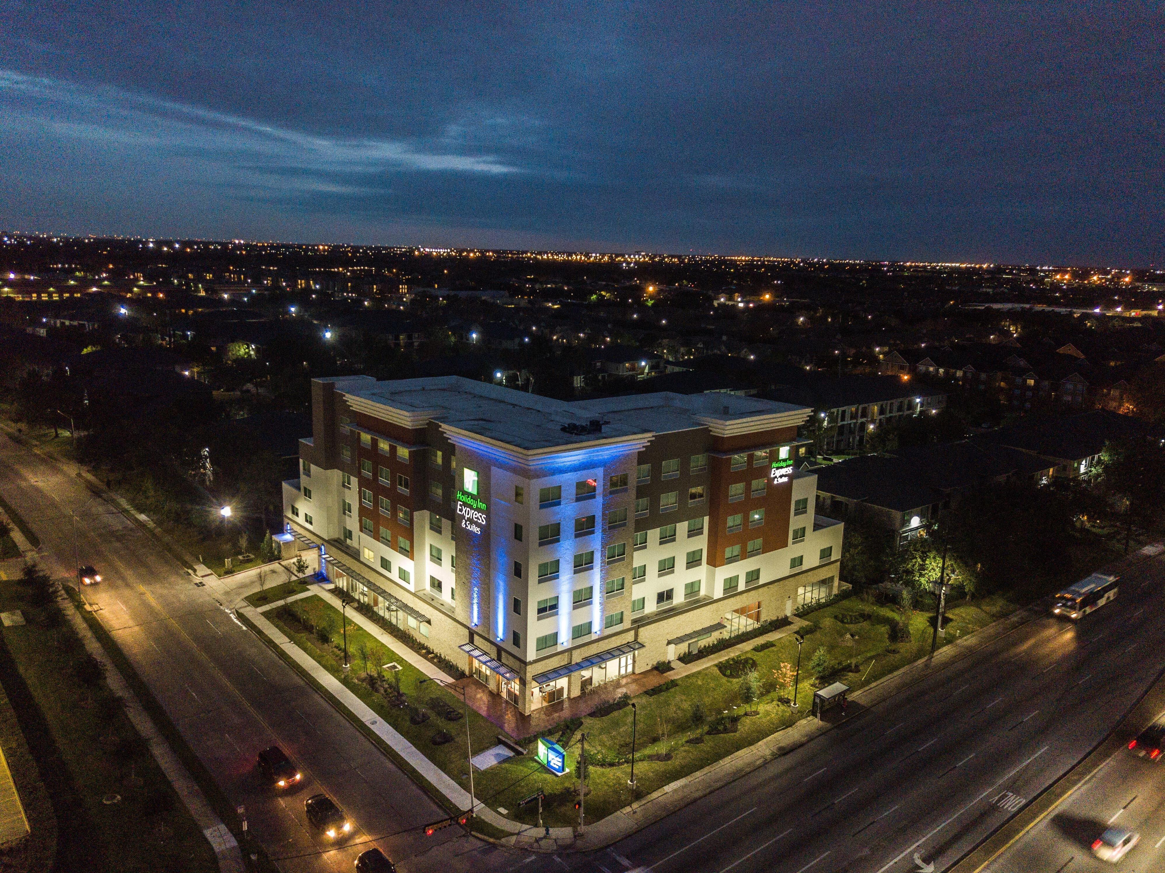 Holiday Inn Express & Suites - Houston Westchase - Westheimer By Ihg מראה חיצוני תמונה